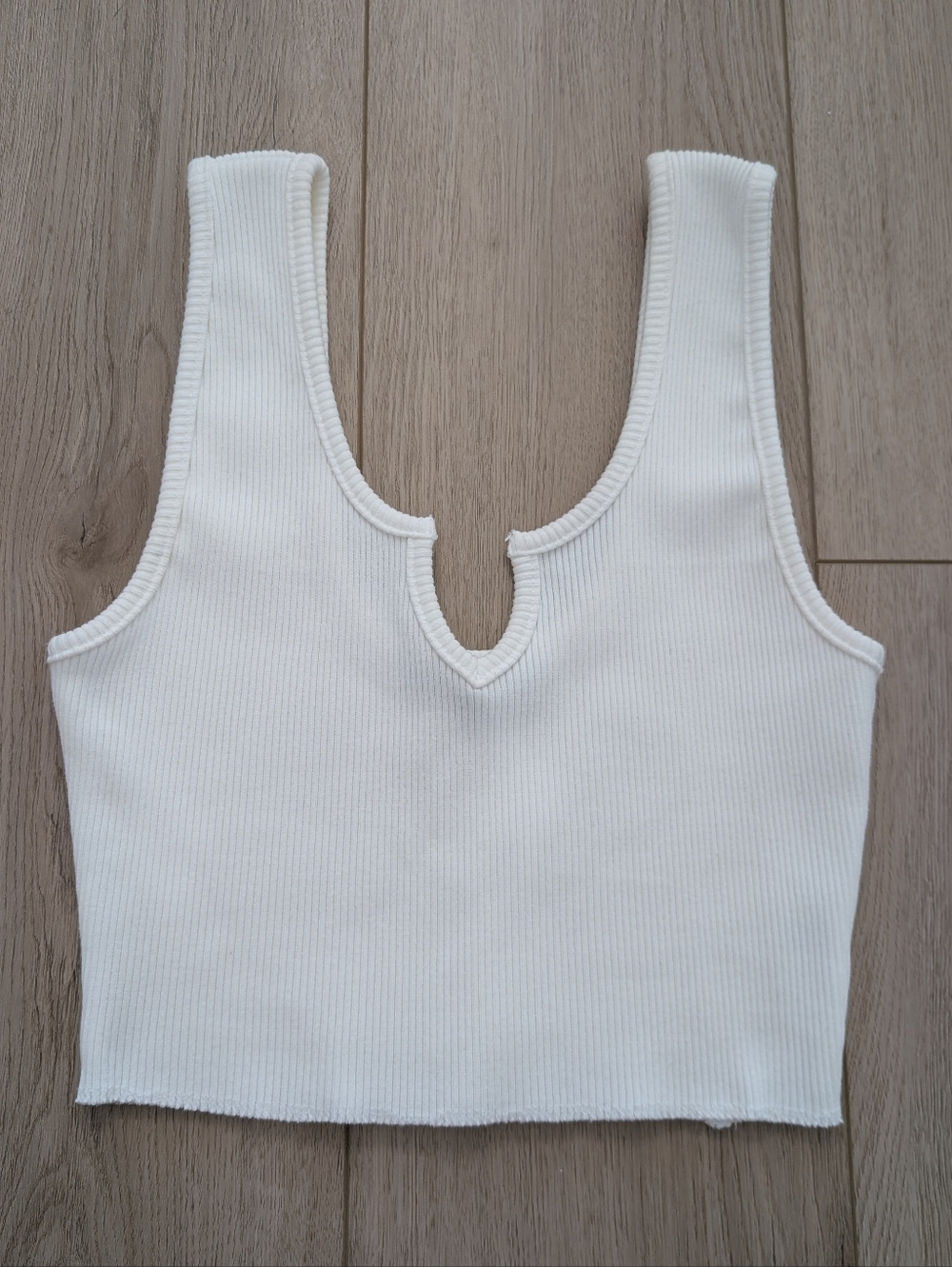 Cotton Candy White Ribbed V-Notch Crop Top